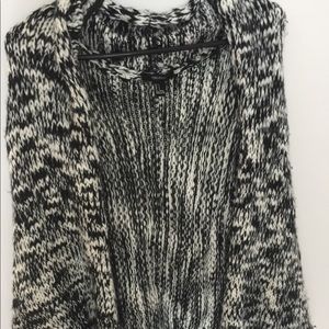 Forever 21 Black and White Knit Cardigan